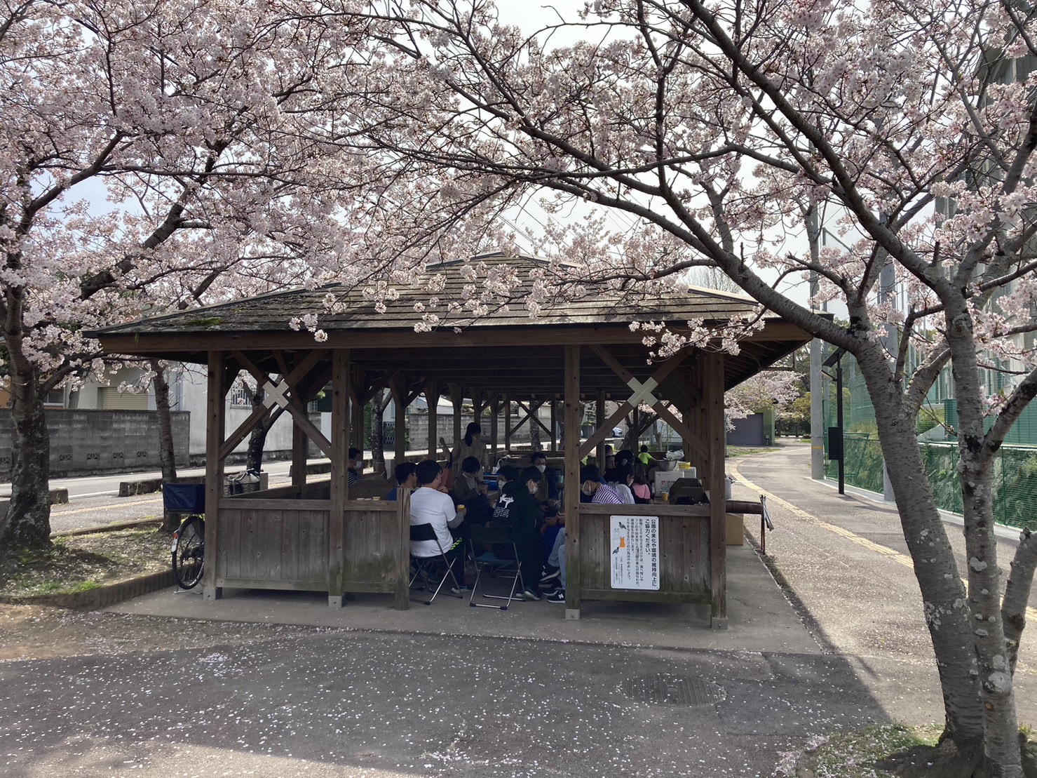 4月つながるカフェ　クローバー